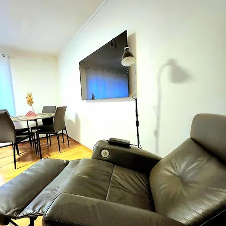 Apartment Wood Center Ap1 *